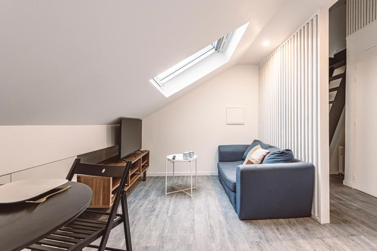 Appartement Le Coquet, face à la Cathédrale - 3G à Reims Extérieur photo